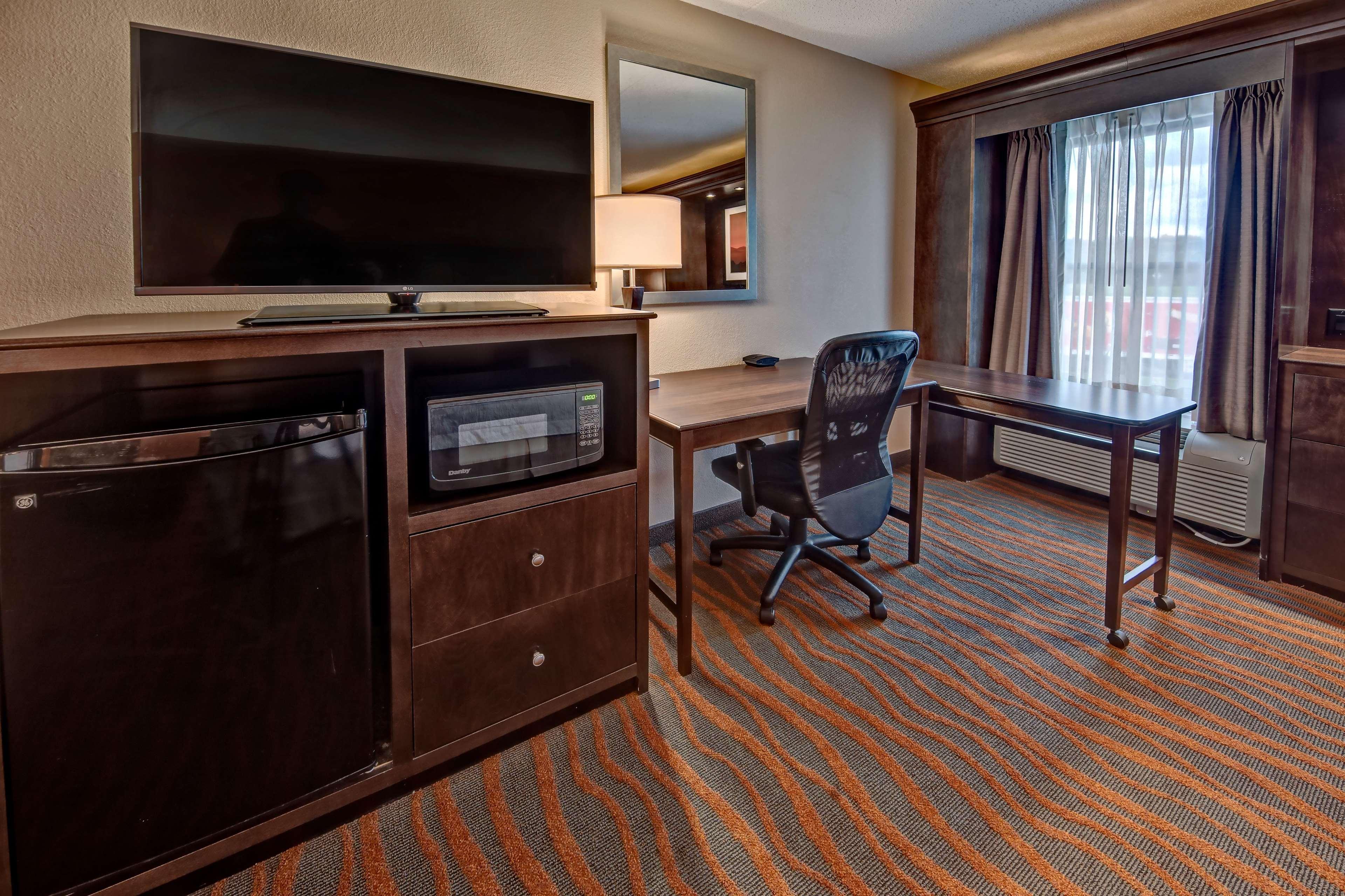 Hampton Inn By Hilton Clarksville Exterior photo