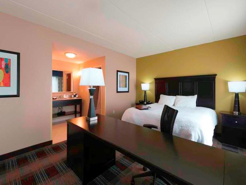 Hampton Inn By Hilton Clarksville Exterior photo